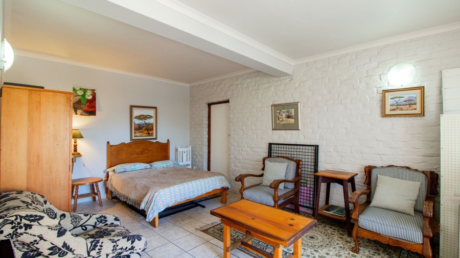 4 Bedroom Property for Sale in Stilbaai Oos Western Cape